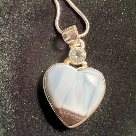 Jewelry - Picture 1 of 2